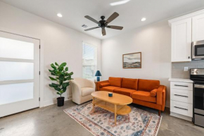 Swamp House Luxury Amenities Chic New 65 inch TV